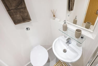 1 bed studio, James Street, Fishergate, York, YO103WW - Image 6